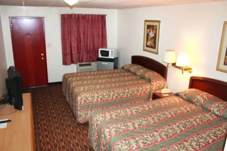 Budget Inn
