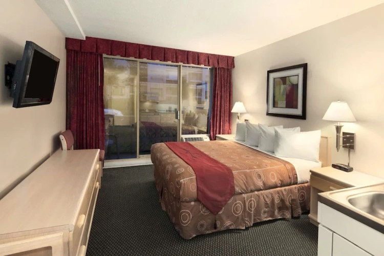 Efficiency Double room with balcony