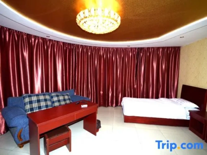 Standard Family room