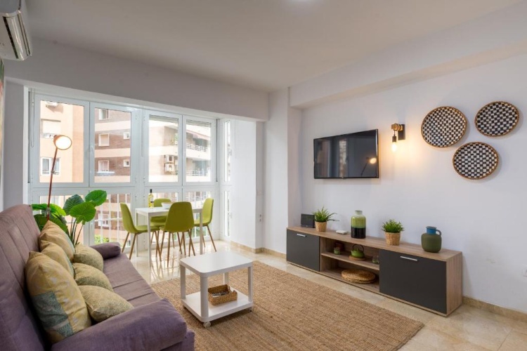 1 Bedroom Apartment