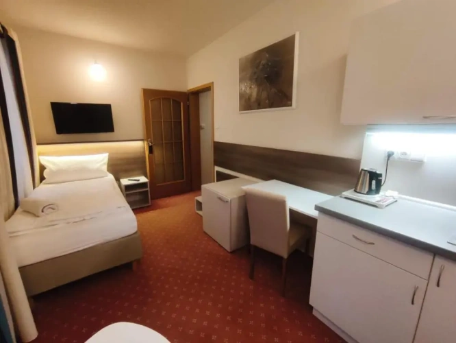 1 Bedroom Single Apartment with view