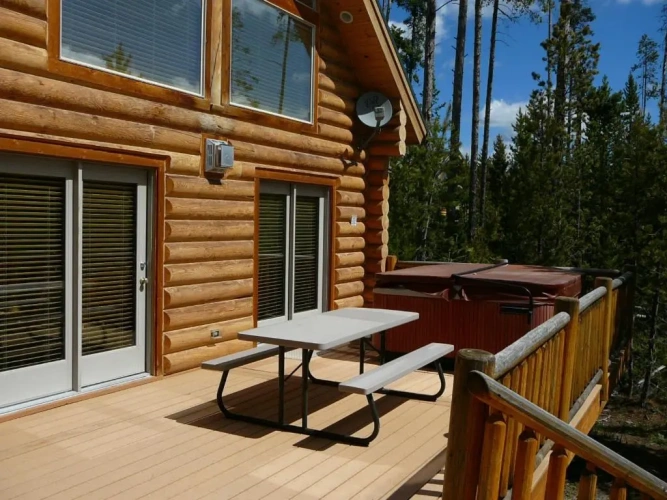 2 Bedrooms Cottage