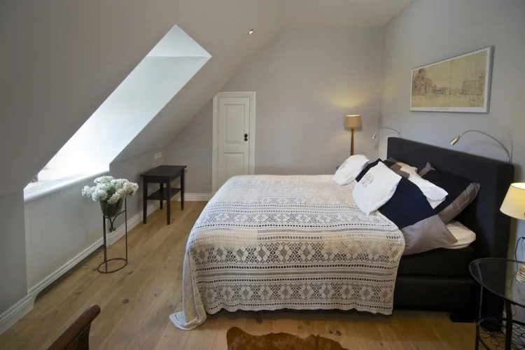 1 Bedroom Suite