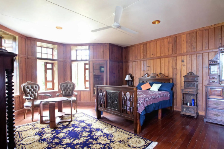Oceania House