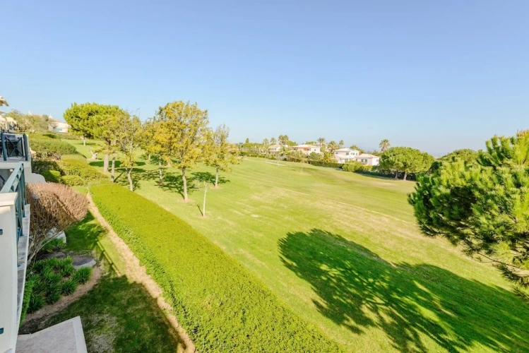 3 Bedrooms Cottage with balcony and with golf view