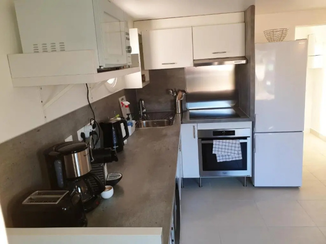 Maison d'une chambre avec terrasse et wifi a Argenteuil