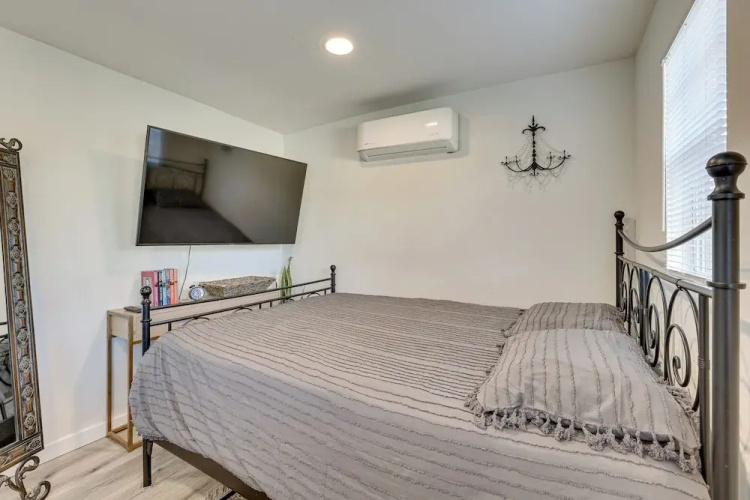 Modern Tiny Home ~ 5 Mi to Downtown Phoenix!