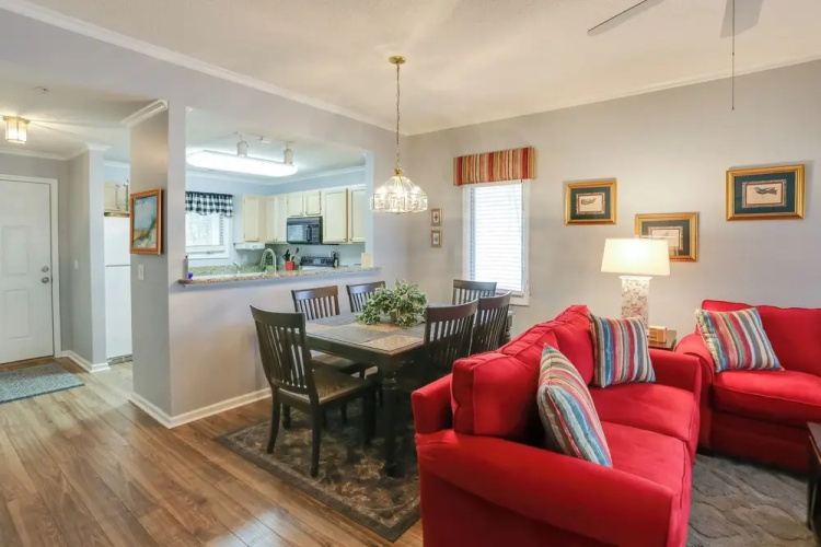 Swim, Golf & Relax: Myrtle Beach Unit in Tidewater