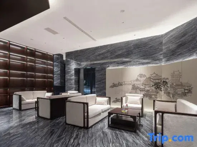 To Li Chun Feng Hotel