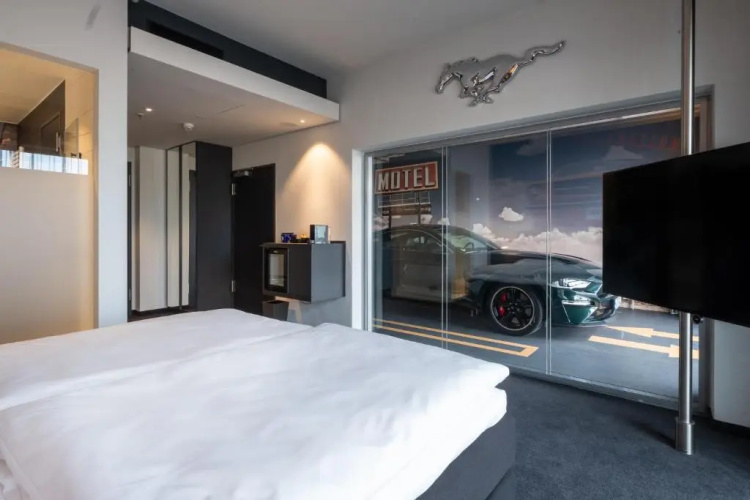V8 Hotel Koln at MOTORWORLD