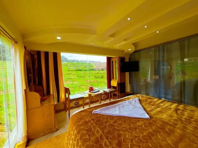 Rozana Retreat