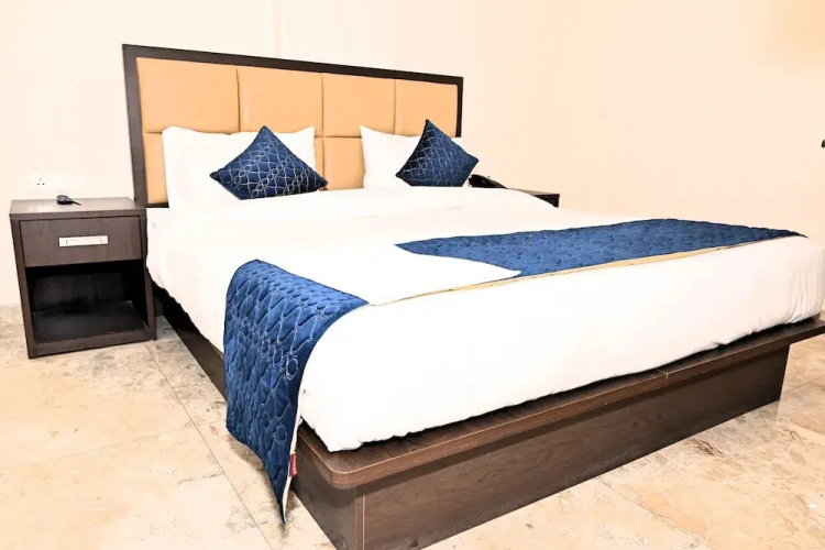 Naman Studio Hotel