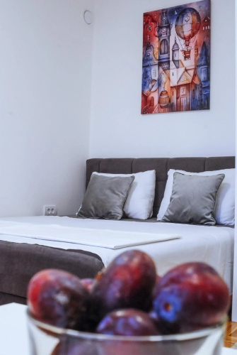 Tiara Apartment 2
