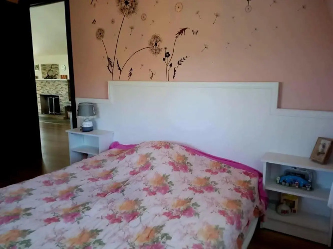 Nino's Veranda Apartment