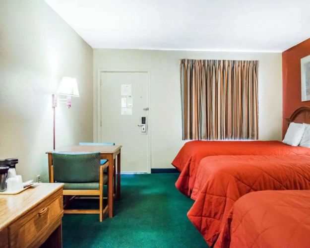 Rodeway Inn