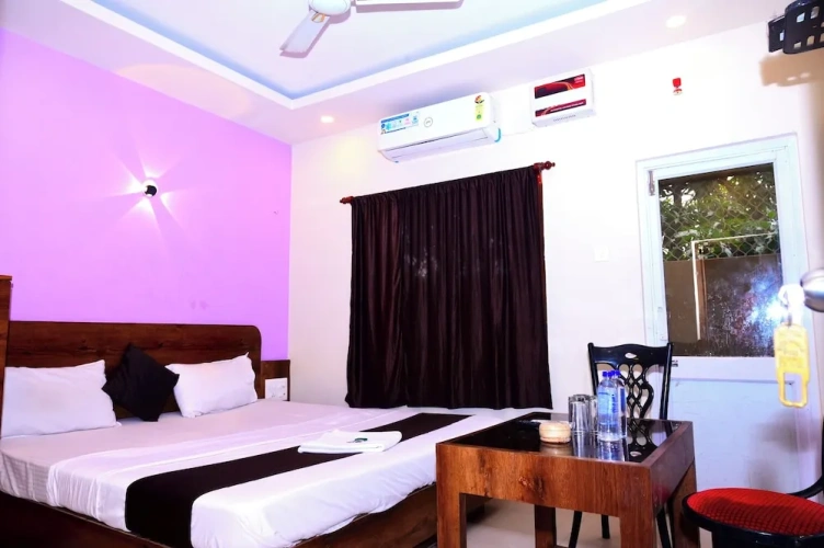 1 Bedroom Deluxe Double room