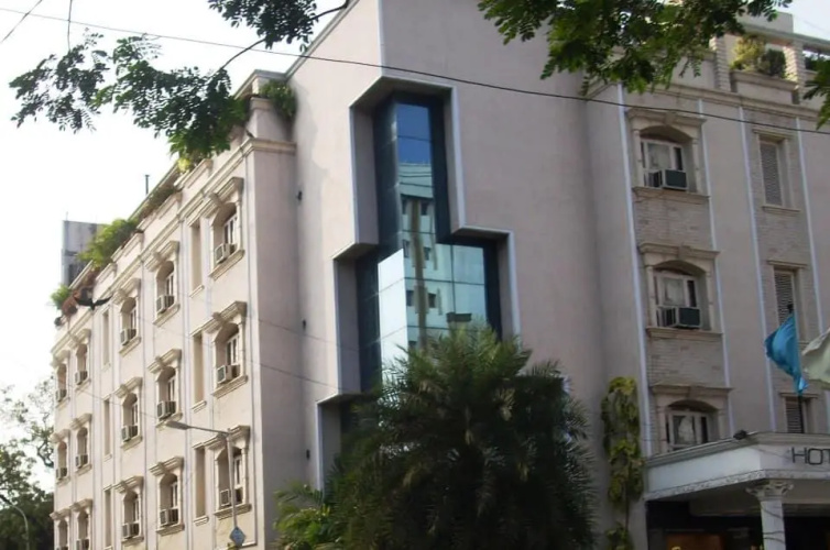 Brown Star Boutique Hotel
