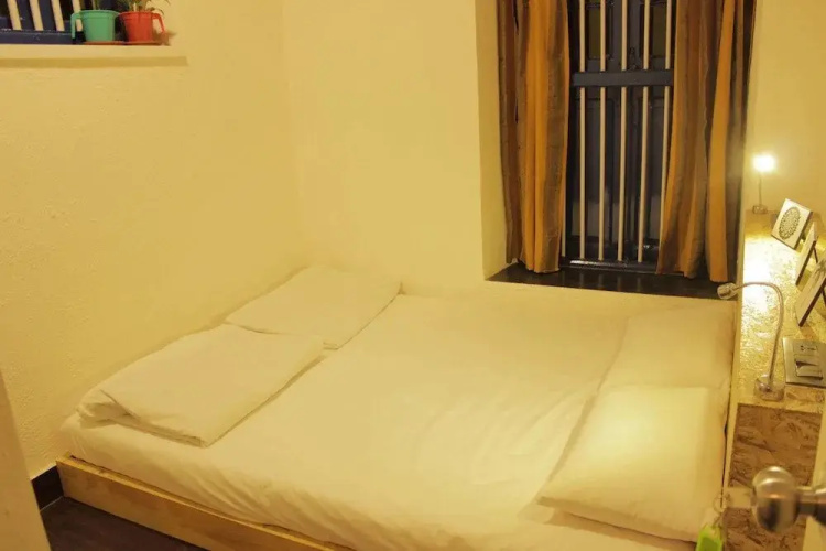 Horn Ok Please Hostel