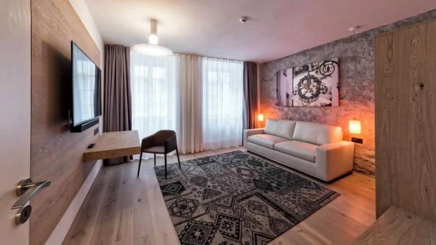 Comfort room