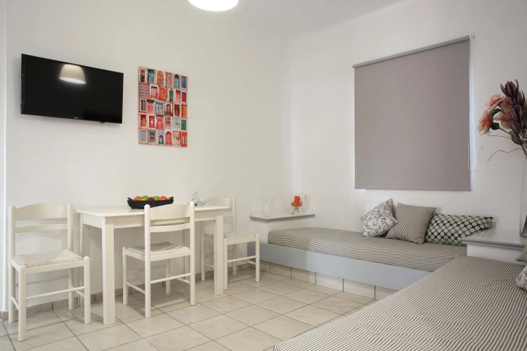 Irene Beach Apartments