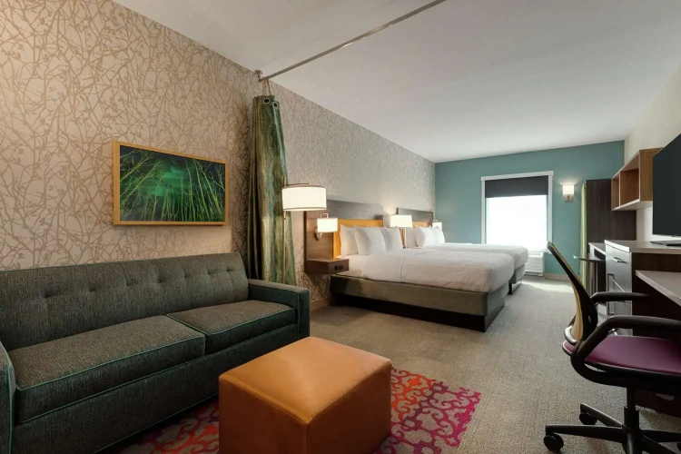 Quadruple Suite