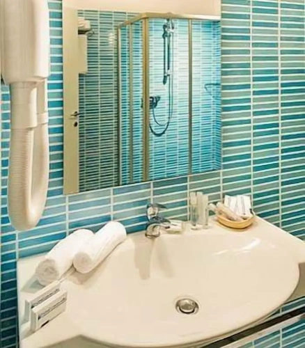 Standard Quadruple room with balcony and with sea view