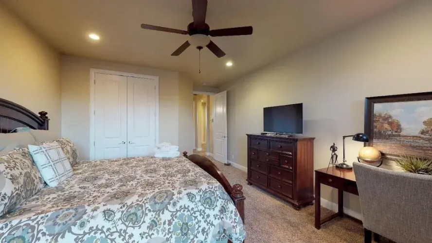 Almost Heaven 4 Bedroom Apts by RedAwning