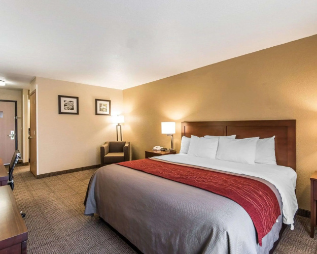 Quality Inn & Suites Bethany
