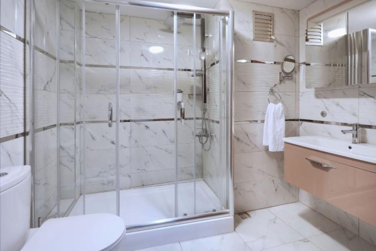 Quadruple Suite with balcony