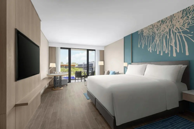 Courtyard By Marriott Phuket Chalong Bay Resort