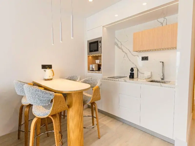 Premium Suite with balcony