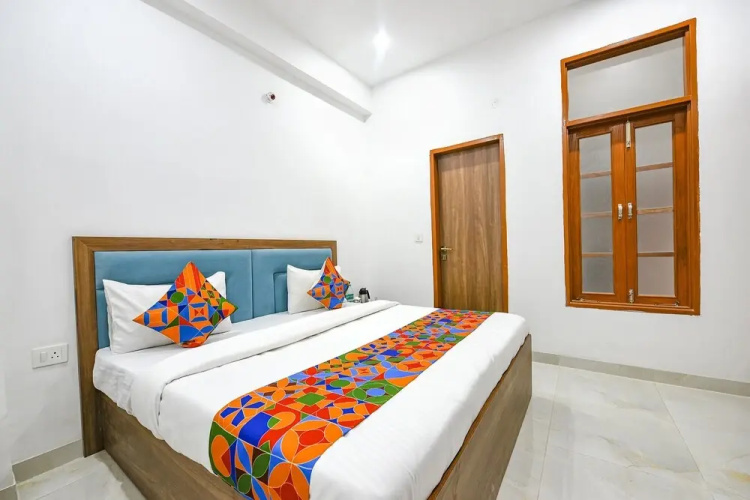 FabHotel Blue Stone Stay