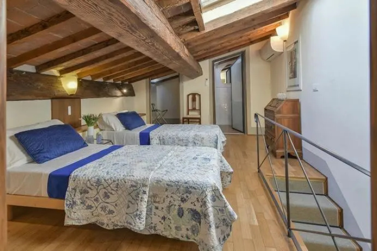 Palazzo Uguccioni Apartments