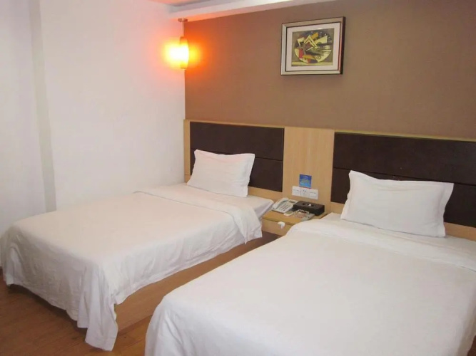 Tiantian Hotel