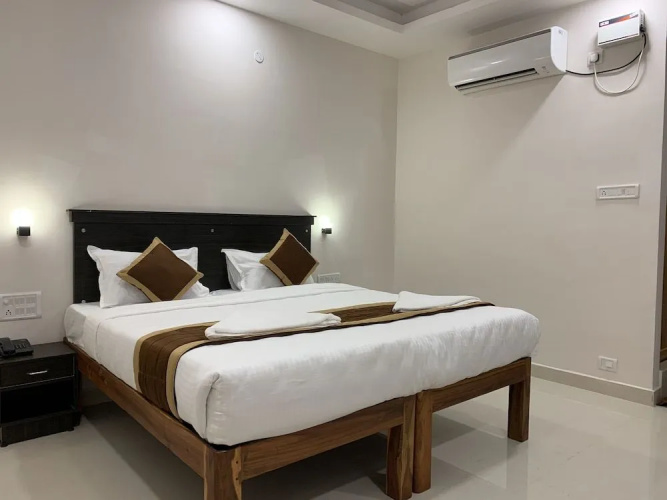 Qube Inn