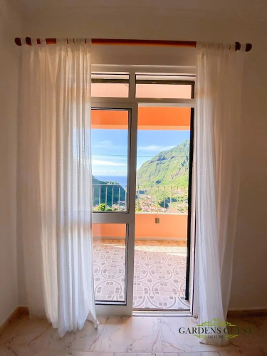 Gardens Guest House-hostel