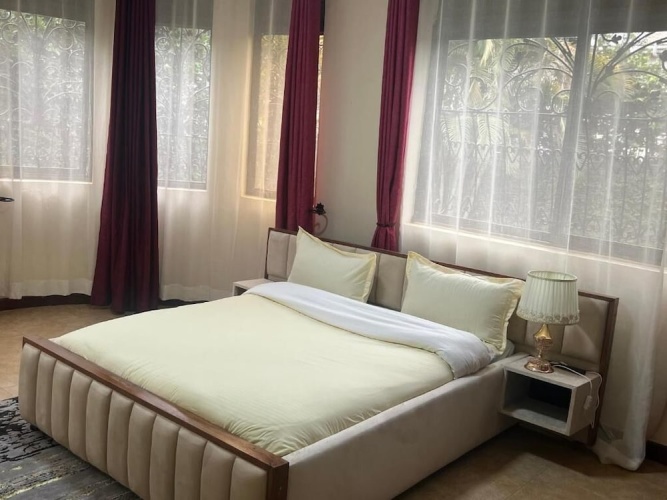 Deluxe Single room