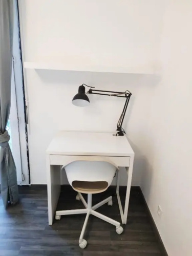 Chambre privée avec lit double
