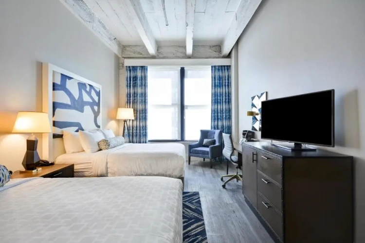 Twin room