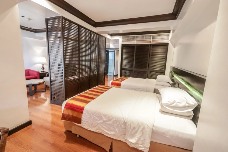 Century Park Hotel