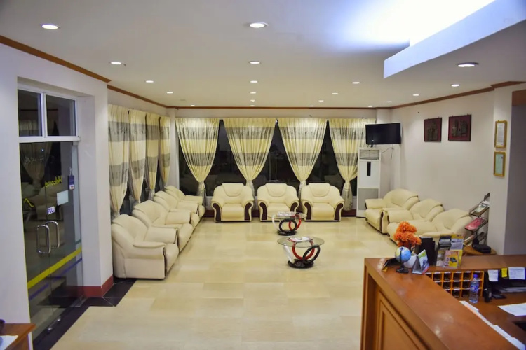 Shwe Poe Eain Hotel