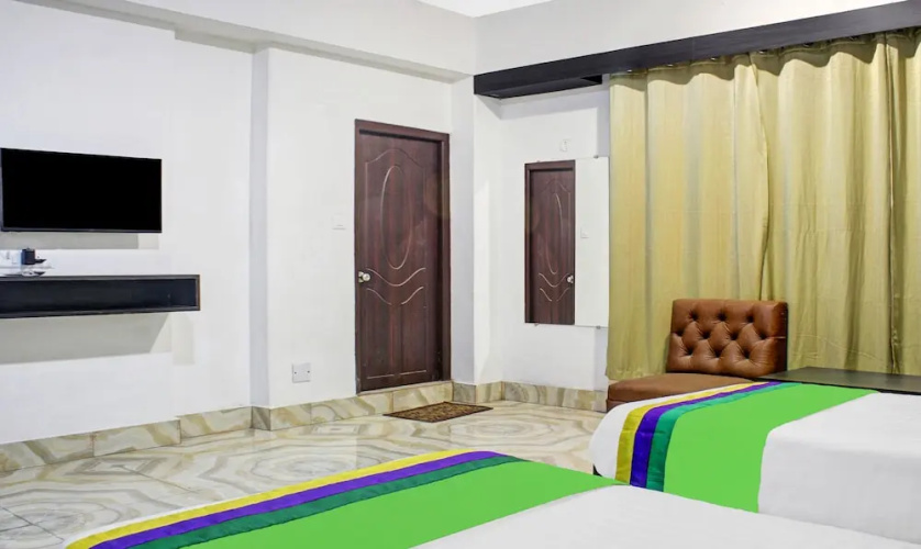 Treebo Trend Saramsa Enclave