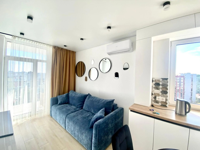 5-room jacuzzi apartment