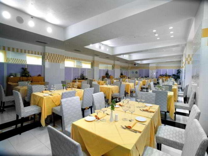 Grand Hotel Salerno photo 20
