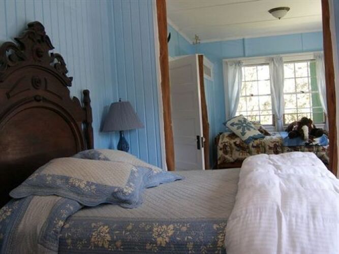 Aloha Happy PlaceOver view