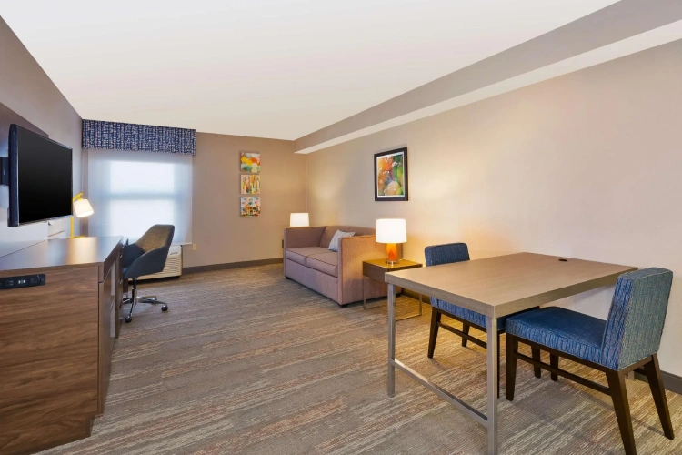 Double Suite