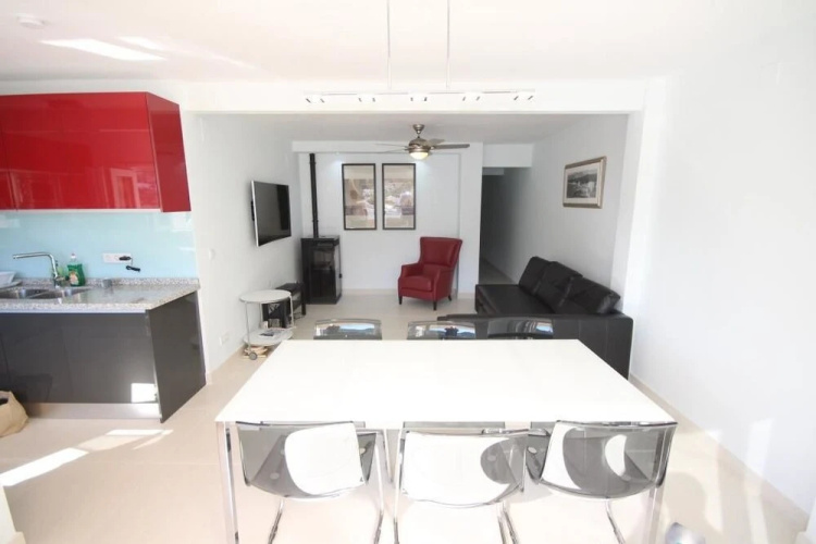 Luxury Penthouse Guatipiti