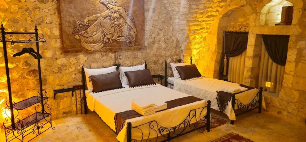 Cleopatra Antique Hotel