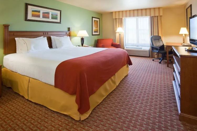 Baymont Inn & Suites By Wyndham Sturgis