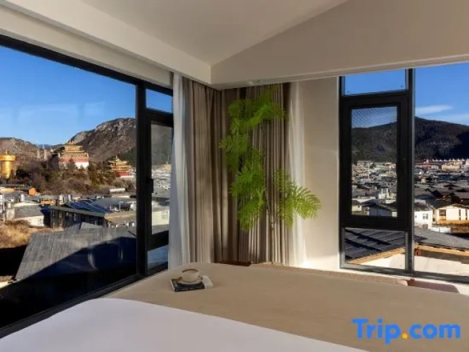 Premier Double room with view